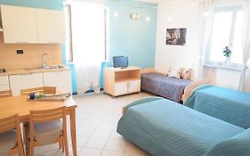 Mini-Appartamenti, Camere Lanterna Blu